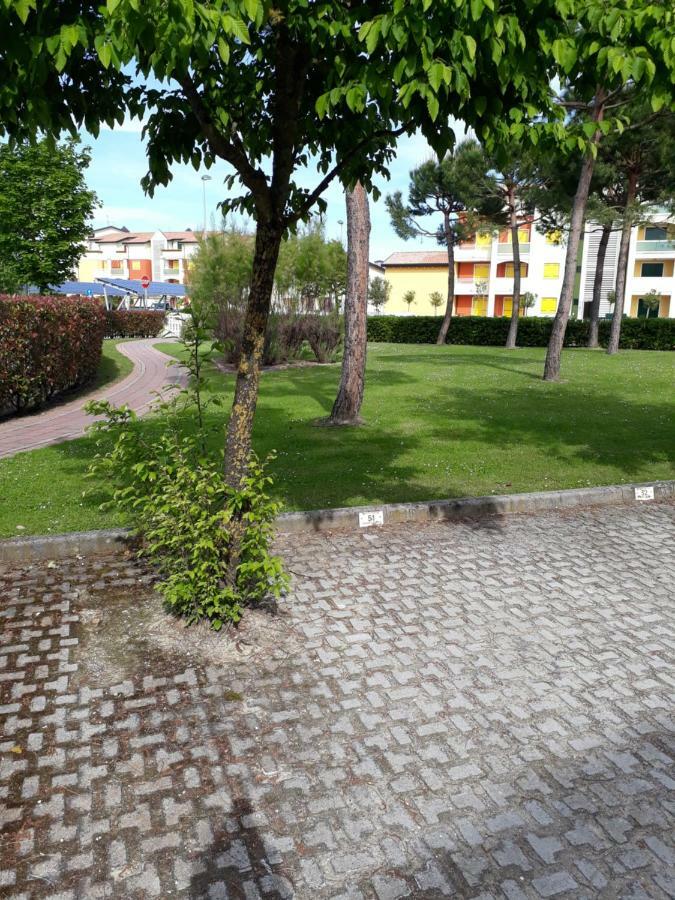 Appartamento Ai Tigli Каорле Екстер'єр фото