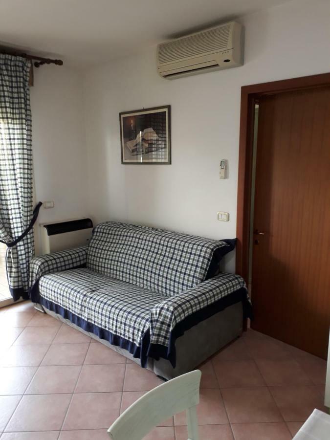 Appartamento Ai Tigli Каорле Екстер'єр фото