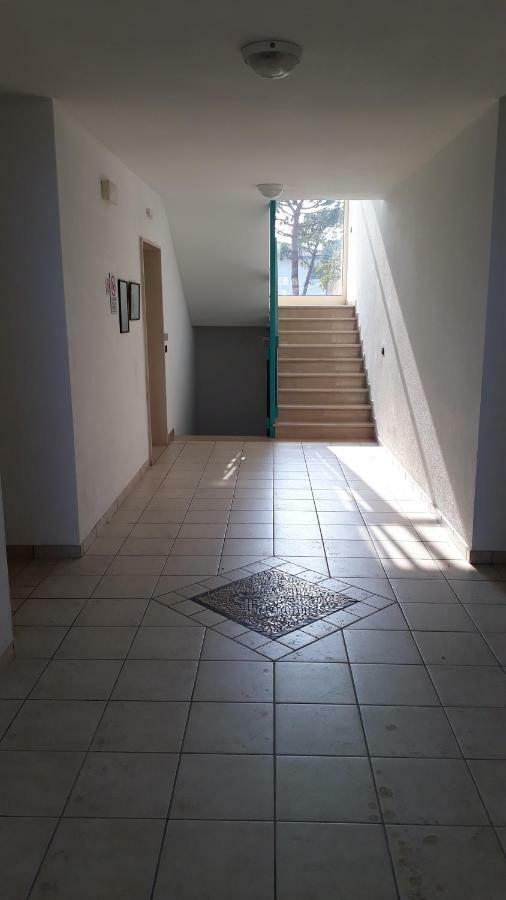 Appartamento Ai Tigli Каорле Екстер'єр фото